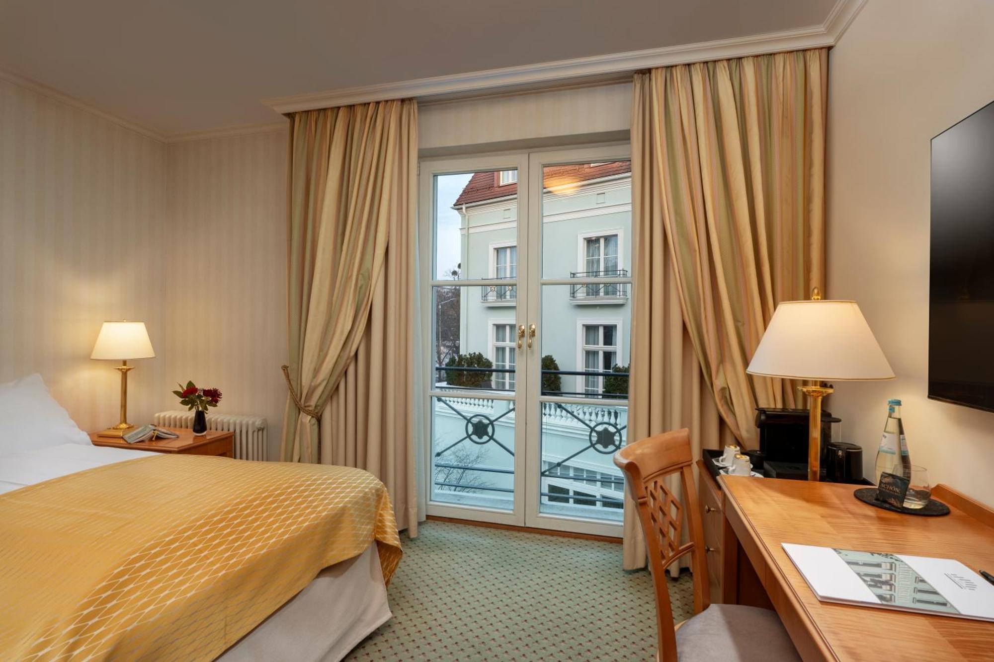 Hotel Am Jaegertor 4*