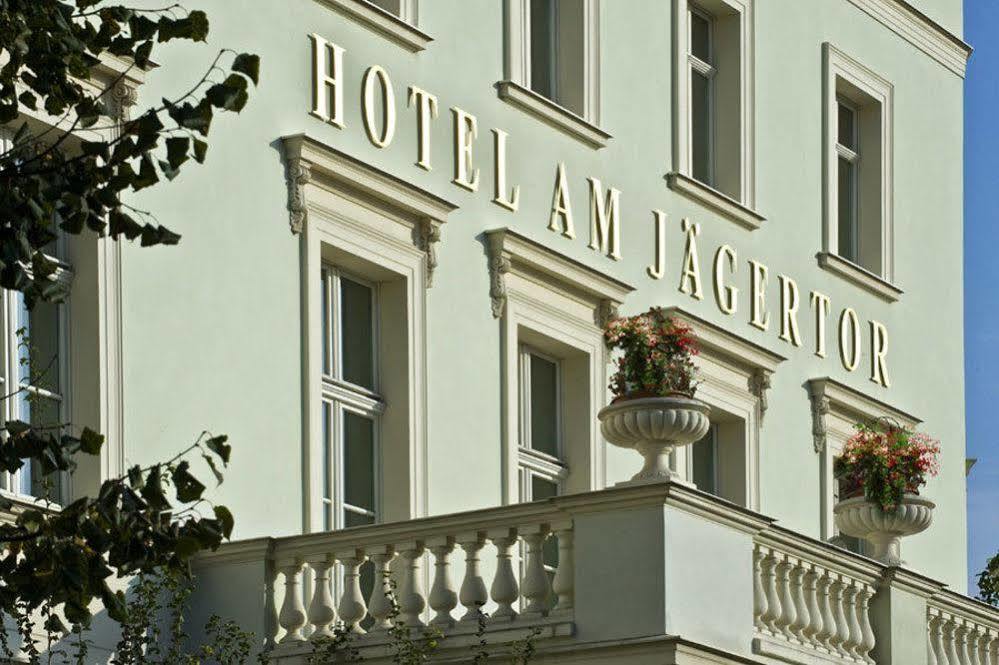 Am Jaegertor Отель 4*